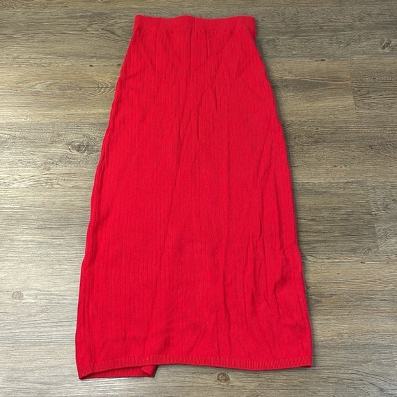 Free People Women's Red Skyline Midi Ribbed Sweater Skirt, size XS - Picture 9 of 9